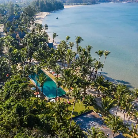 Peninsula Beach Resort-2